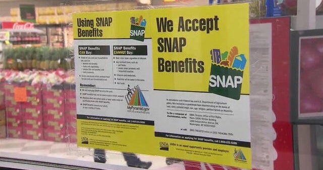 11/3: CBS Evening News – CBS News