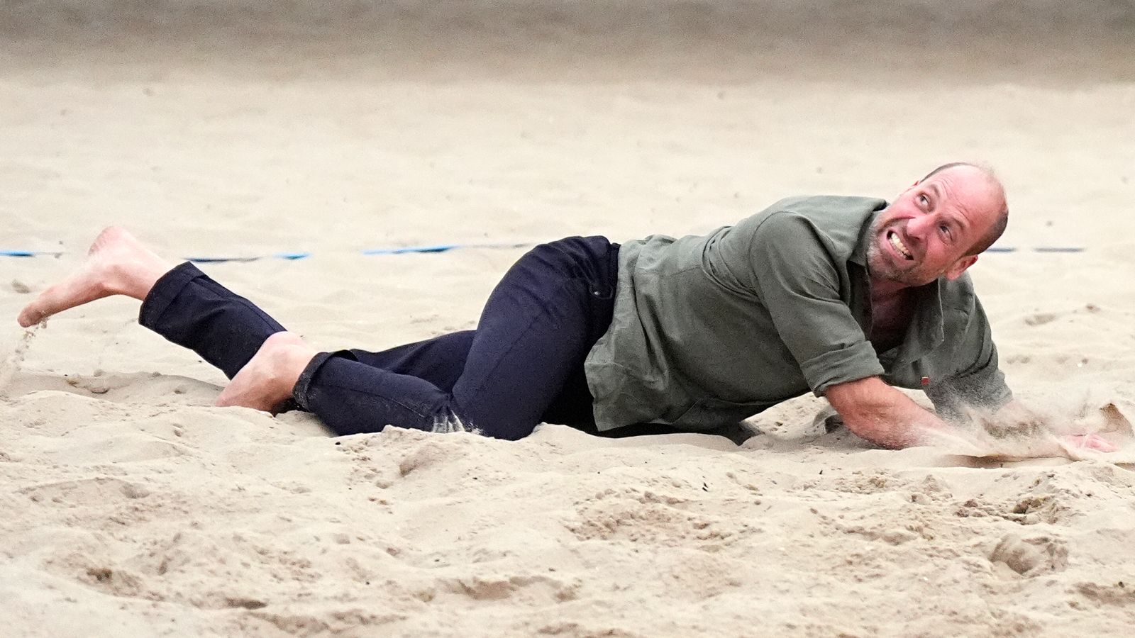 Prince William plays volleyball and football ahead of Brazil climate events | World News